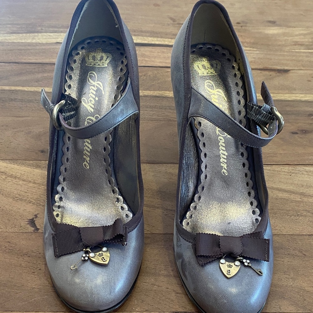 Juicy Couture Women's Silver Mary Jane Heels